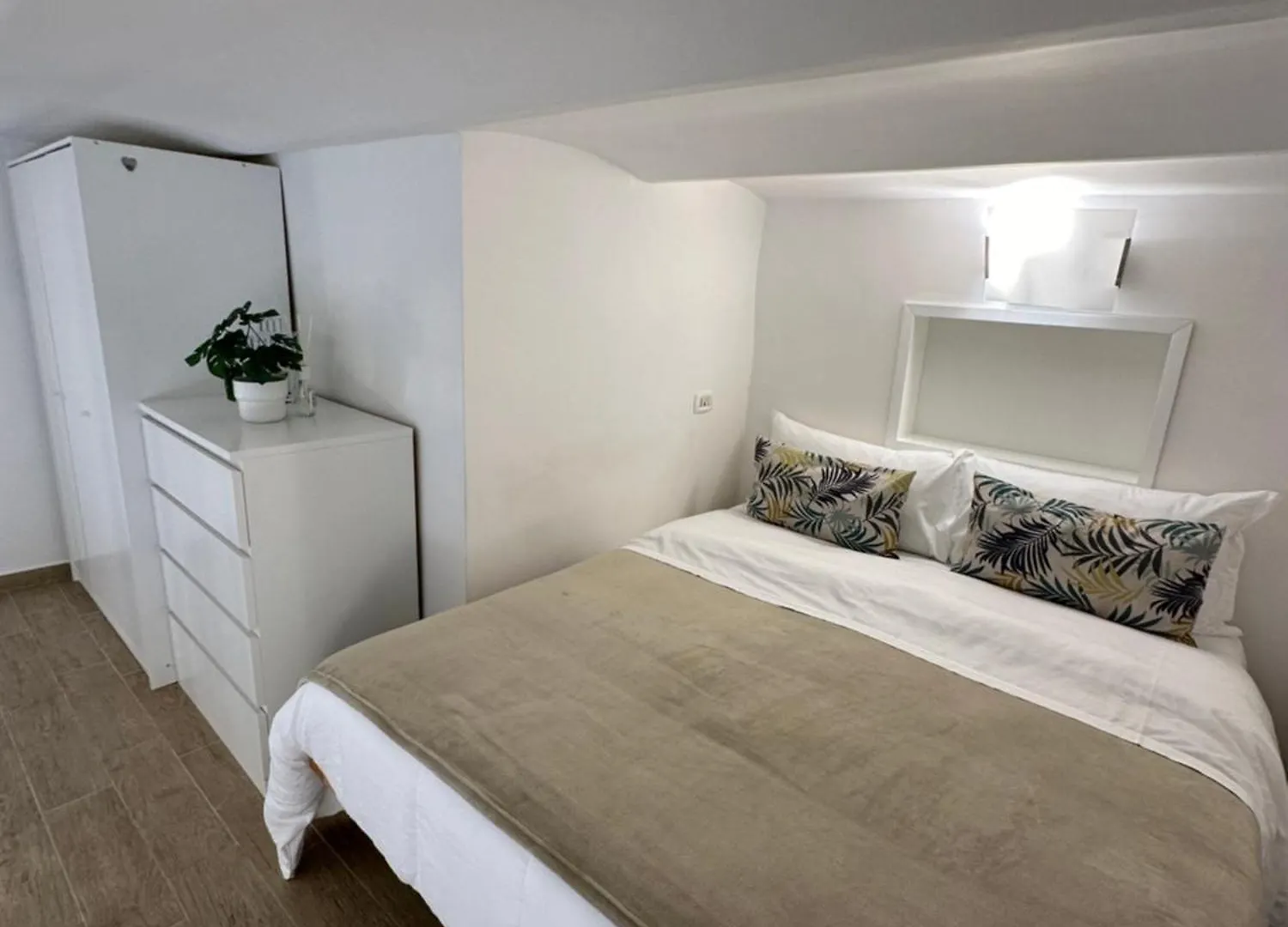 Maison Mele Napoli 0*, Neapel